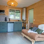 شاليه 2 A 4 Personnes ,au Coeur Des Volcans *