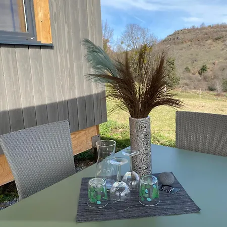 2 A 4 Personnes ,au Coeur Des Volcans Alpstuga Grandeyrolles