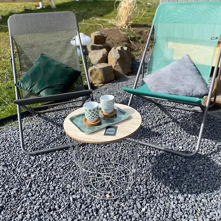 2 A 4 Personnes ,au Coeur Des Volcans Grandeyrolles